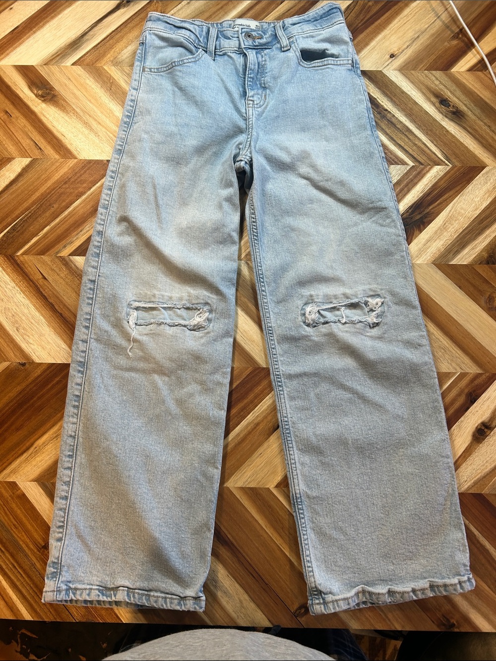 abercrombie kids Light Blue Washed Jeans